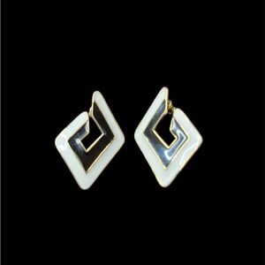 114 Trifari Gold-Tone White and Black Enamel Geometric Stud Earrings